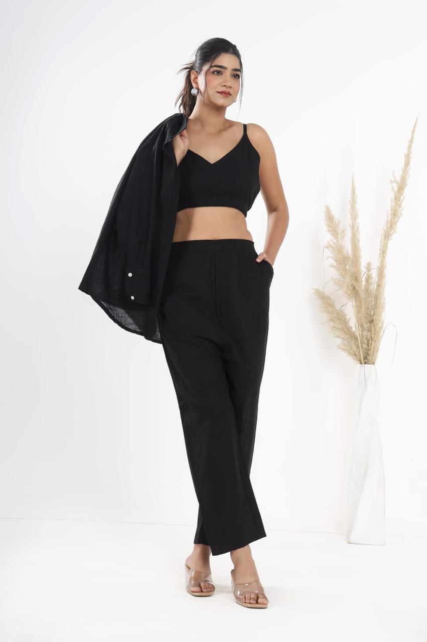 Beautiful Cotton Slub Fabric Inner Top With Opanable Shirt With Pocket Attched Pant
