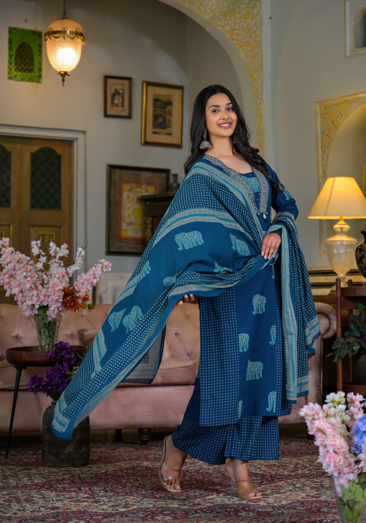 Women Printed Pure Cotton Kurta & Palazzos With Dupatta