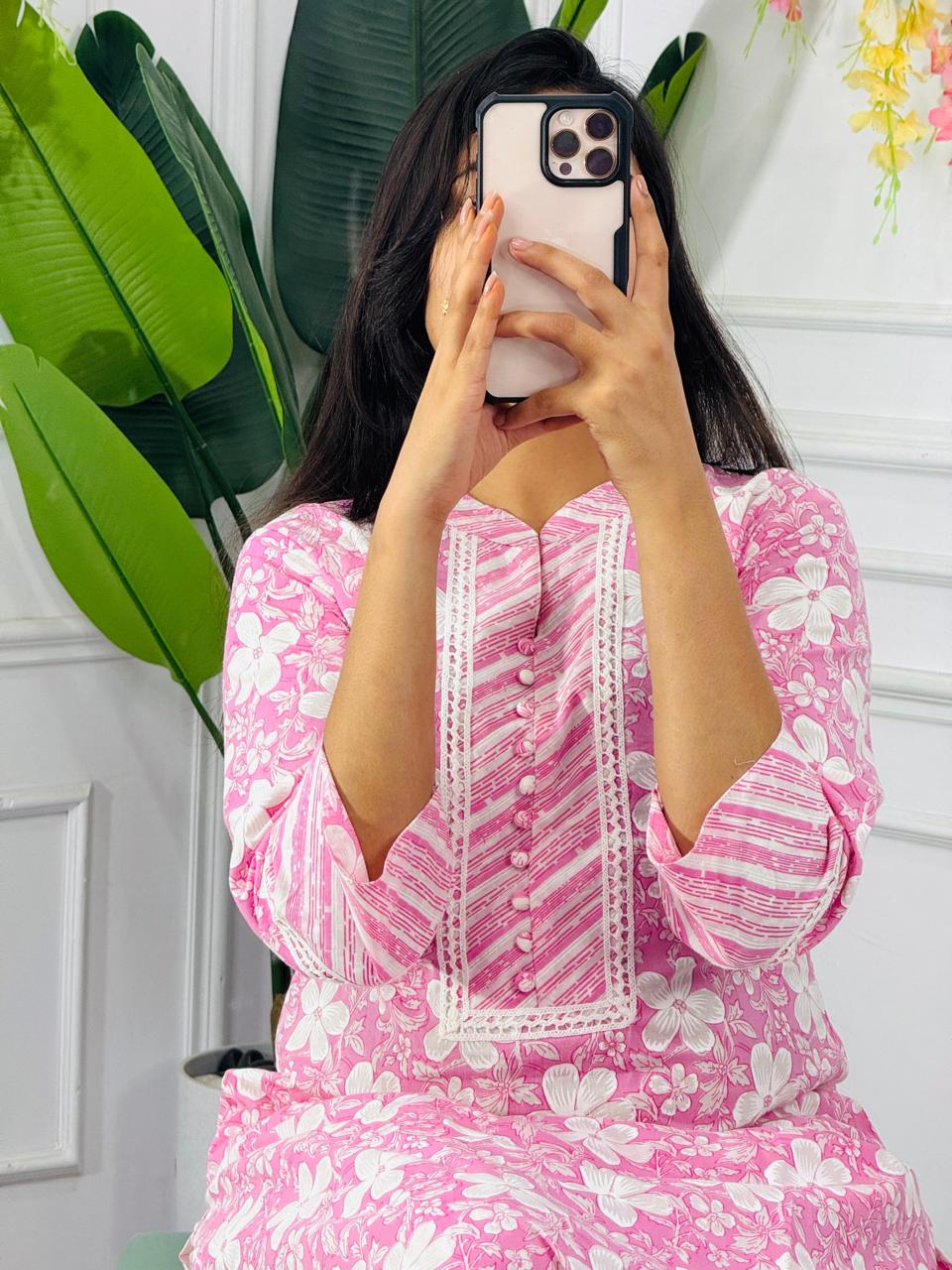 Women Printed Pure Cotton Kurta & Palazzos With Dupatta